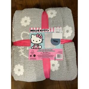 Hello Kitty gray twin super soft blanket